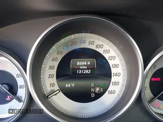 2015 Mercedes-Benz E-Class E 350 Luxury with VIN WDDHF8JB7FB115231, listed as a IAAI auction lot 41363482 with 132,000 mi miles. Bid and sale history available at carsss.com. Image 15.