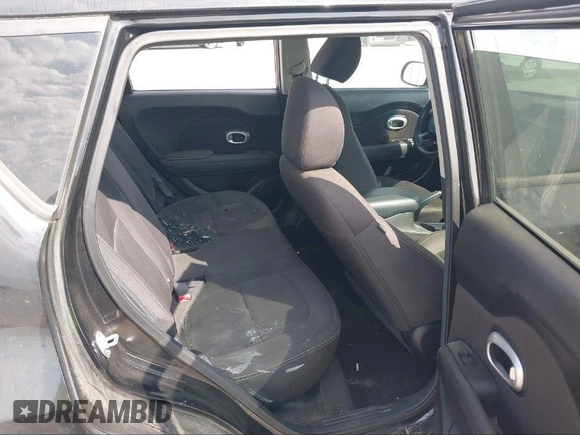 2015 Kia Soul with VIN KNDJN2A2XF7788710, listed as a IAAI auction lot 41142953 with 1 mi miles. Bid and sale history available at carsss.com. Image 8.