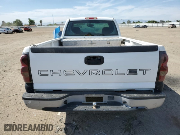 2004 Chevrolet Silverado 1500 Work Truck with VIN 1GCEC14X44Z349027, listed as a Copart auction lot 52174783 with 352,414 mi miles and Salvage Title. Bid and sale history available at carsss.com. Image 6.