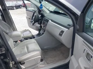 2008 Suzuki XL7 z VIN 2S3DB717386109752, wystawiony jako IAAI lot #41643550 z przebiegiem 216 041 mil mil oraz . Historia ofert i sprzedaży dostępna na DreamBid. Obrazek 5.