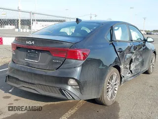 2024 Kia Forte GT-Line with VIN 3KPF54AD0RE832446, listed as a IAAI auction lot 41715947 with 4,749 mi miles. Bid and sale history available at carsss.com. Image 4.