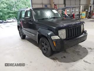 2010 Jeep Liberty Sport z VIN 1J4PN2GK4AW171149, wystawiony jako IAAI lot #42340168 z przebiegiem 139 594 mil mil oraz . Historia ofert i sprzedaży dostępna na DreamBid. Obrazek 1.