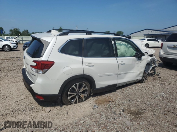 2019 Subaru Forester Limited with VIN JF2SKASC4KH551506, listed as a Copart auction lot 64730825 with 45,774 mi miles and Salvage title. Bid and sale history available at DreamBid. Image 3.