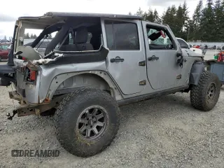 2013 Jeep Wrangler Unlimited Sport с VIN 1C4BJWDG1DL635698, выставлен на аукционе Copart как лот 57111835 с пробегом 185 759 миль миль и Списание • Salvage title. История ставок и продаж доступна на DreamBid. Изображение 3.