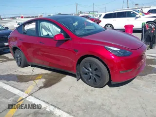2024 Tesla Model Y Long Range with VIN 7SAYGDEE6RF190947, listed as a IAAI auction lot 41808973 with 2,457 mi miles. Bid and sale history available at carsss.com. Image 1.