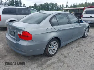2007 BMW 3 Series 328i with VIN WBAVC53577FZ81305, listed as a IAAI auction lot 42575262 with 76,398 mi miles and . Bid and sale history available at DreamBid. Image 4.