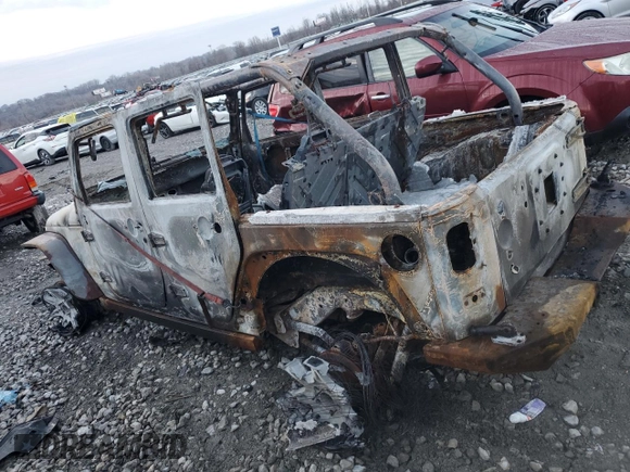 2007 Jeep Wrangler Unlimited Rubicon with VIN 1J4GA691X7L136438, listed as a Copart auction lot 85006784 with Not provided miles and Non repairable. Bid and sale history available at DreamBid. Image 2.