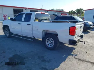 2018 Chevrolet Silverado 1500 Work Truck with VIN 1GCRCNEH2JZ241811, listed as a IAAI auction lot 42040230 with 59,597 mi miles. Bid and sale history available at carsss.com. Image 3.
