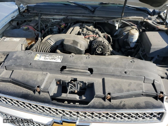 2008 Chevrolet Tahoe LTZ with VIN 1GNFK13038J105926, listed as a Copart auction lot 41866075 with 265,130 mi miles and Clean Title. Bid and sale history available at carsss.com. Image 12.