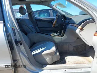 2006 Mercedes-Benz E-Class 3.5L with VIN WDBUF56J56A783959, listed as a IAAI auction lot 41870200 with 1 mi miles. Bid and sale history available at carsss.com. Image 5.