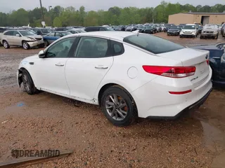 2019 Kia Optima LX with VIN 5XXGT4L36KG352553, listed as a IAAI auction lot 41527076 with 70,282 mi miles. Bid and sale history available at carsss.com. Image 3.