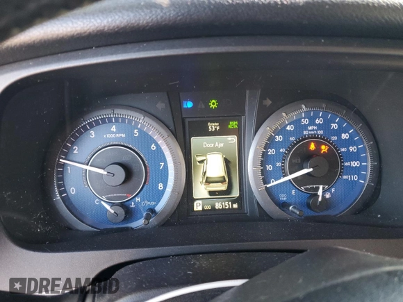 2018 Toyota Sienna XLE with VIN 5TDDZ3DC2JS195479, listed as a Copart auction lot 47213295 with 86,151 mi miles and Salvage Title. Bid and sale history available at carsss.com. Image 9.