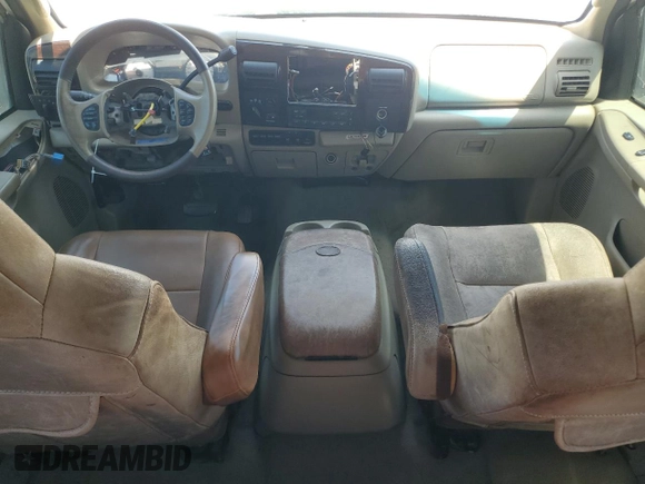 2007 Ford F-250 XL z VIN 1FTSW21P47EB01599, wystawiony jako Copart lot #57261035 z przebiegiem 152 671 mil mil oraz Szkoda całkowita • Salvage title. Historia ofert i sprzedaży dostępna na DreamBid. Obrazek 8.