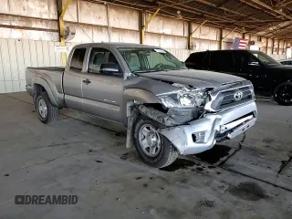 2014 Toyota Tacoma PreRunner z VIN 5TFTU4GN5EX063359, wystawiony jako Copart lot #47021535 z przebiegiem 109 192 mil mil oraz Szkoda całkowita • Salvage title. Historia ofert i sprzedaży dostępna na DreamBid. Obrazek 11.