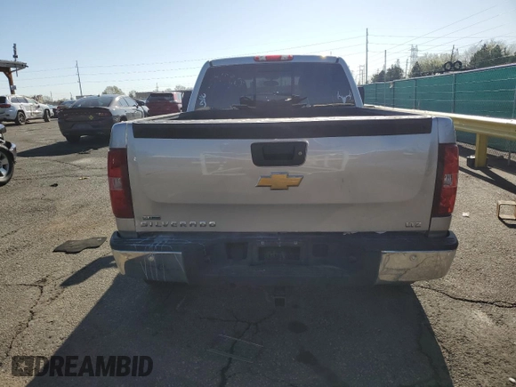 2008 Chevrolet Silverado 1500 LTZ with VIN 2GCEK190581265618, listed as a Copart auction lot 53326745 with 213,700 mi miles and Salvage Title. Bid and sale history available at DreamBid. Image 6.