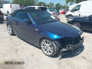 2013 BMW 1 Series 135i with VIN WBAUN7C57DVM28236, listed as a IAAI auction lot 41900116 with 38,876 mi miles and . Bid and sale history available at carsss.com. Image 1.