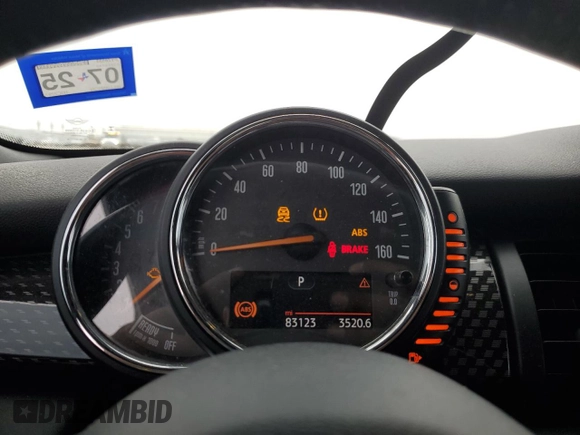 2017 MINI Convertible Cooper S z VIN WMWWG9C52H3C22972, wystawiony jako Copart lot #87302554 z przebiegiem 83 123 mil mil oraz Szkoda całkowita • Salvage title. Historia ofert i sprzedaży dostępna na DreamBid. Obrazek 9.