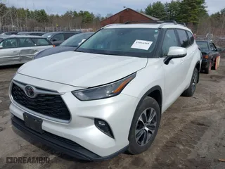 2023 Toyota Highlander L with VIN 5TDKDRBH6PS010219, listed as a IAAI auction lot 41816568 with 41,552 mi miles. Bid and sale history available at carsss.com. Image 2.