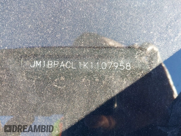 2019 Mazda 3 Select with VIN JM1BPACL1K1107958, listed as a IAAI auction lot 41173593 with Not Provided miles and . Bid and sale history available at carsss.com. Image 9.