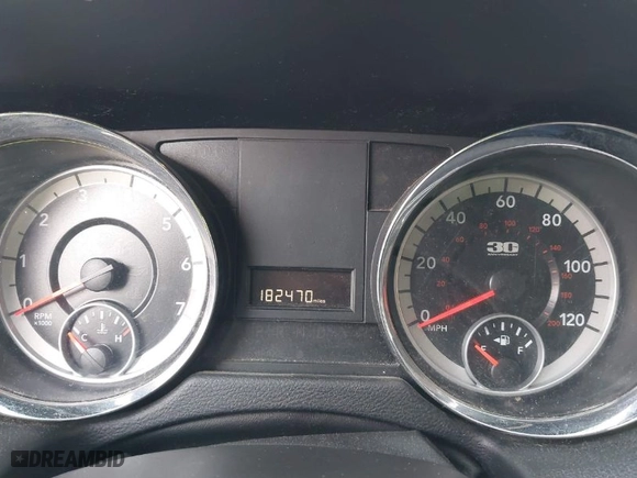 2014 Dodge Grand Caravan SE with VIN 2C4RDGBG1ER362169, listed as a IAAI auction lot 42011429 with 182,470 mi miles. Bid and sale history available at carsss.com. Image 7.