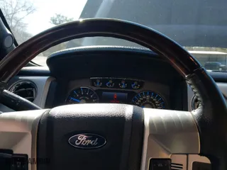 2014 Ford F-150 XL with VIN 1FTFW1ET9EFB24628, listed as a IAAI auction lot 41681433 with 84,738 mi miles. Bid and sale history available at carsss.com. Image 7.