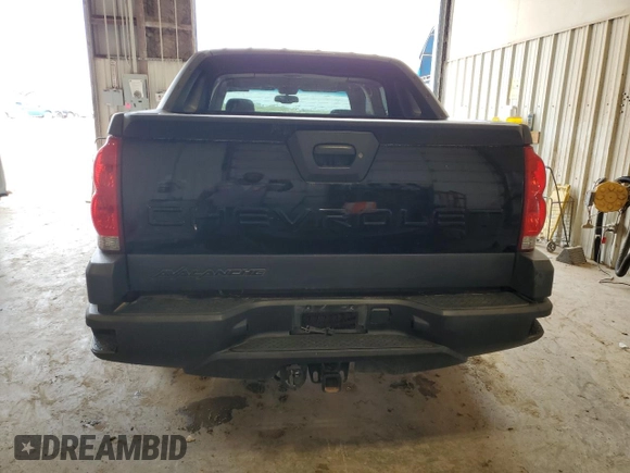 2003 Chevrolet Avalanche with VIN 3GNEK13T33G111841, listed as a Copart auction lot 71664204 with 216,045 mi miles and Salvage Title. Bid and sale history available at carsss.com. Image 6.