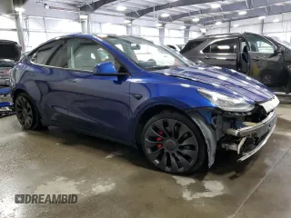 2020 Tesla Model Y Long Range with VIN 5YJYGDEF1LF035901, listed as a Copart auction lot 51004695 with 134,610 mi miles and Salvage Title. Bid and sale history available at DreamBid. Image 4.
