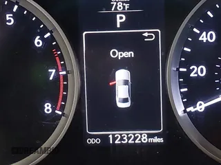 2014 Lexus IS 250 with VIN JTHBF1D23E5019062, listed as a IAAI auction lot 42451266 with 123,228 mi miles and . Bid and sale history available at DreamBid. Image 15.