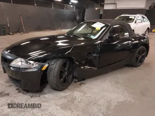 2008 BMW Z4 3.0si with VIN 4USBU53528LX04769, listed as a IAAI auction lot 42039757 with 113,500 mi miles and . Bid and sale history available at DreamBid. Image 6.