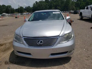2007 Lexus LS 460 L with VIN JTHGL46F375001826, listed as a Copart auction lot 62425115 with 303,900 mi miles and Clean title. Bid and sale history available at DreamBid. Image 5.
