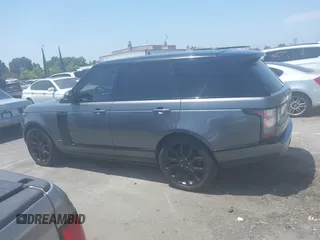 2014 Land Rover Range Rover HSE z VIN SALGS2WF8EA180130, wystawiony jako IAAI lot #42516263 z przebiegiem 114 666 mil mil oraz . Historia ofert i sprzedaży dostępna na DreamBid. Obrazek 14.