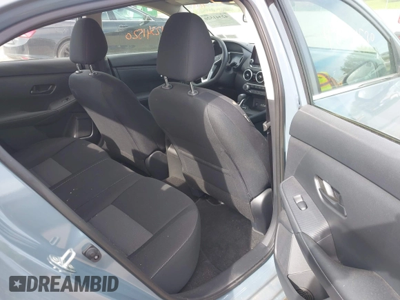 2024 Nissan Sentra SV with VIN 3N1AB8CV1RY258697, listed as a IAAI auction lot 42341520 with 17,697 mi miles and . Bid and sale history available at DreamBid. Image 8.
