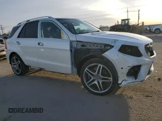 2018 Mercedes-Benz GLE 43 AMG with VIN 4JGDA6EB3JB055149, listed as a Copart auction lot 88094385 with 34,840 mi miles and Salvage Title. Bid and sale history available at DreamBid. Image 4.