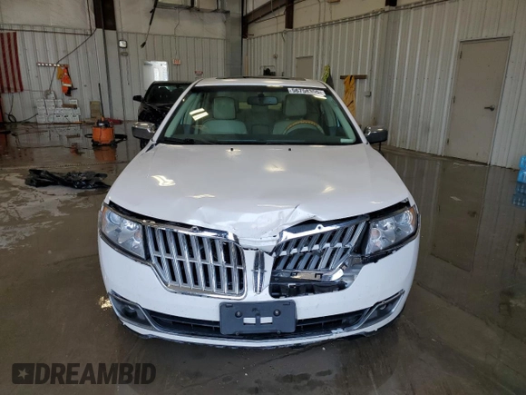 2010 Lincoln MKZ with VIN 3LNHL2JC1AR752317, listed as a Copart auction lot 56758355 with 214,604 mi miles and Non repairable. Bid and sale history available at DreamBid. Image 5.
