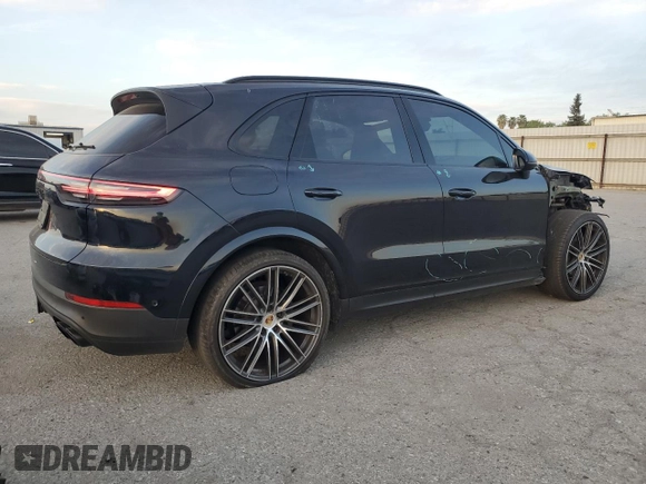 2023 Porsche Cayenne S z VIN WP1AB2AY8PDA15250, wystawiony jako Copart lot #53064315 z przebiegiem 29 655 mil mil oraz Szkoda całkowita • Salvage title. Historia ofert i sprzedaży dostępna na DreamBid. Obrazek 3.