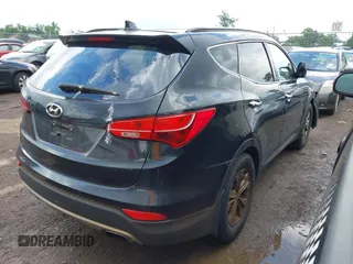 2016 Hyundai Santa Fe z VIN 5XYZU3LB2GG316241, wystawiony jako IAAI lot #42636996 z przebiegiem 256 253 mil mil oraz . Historia ofert i sprzedaży dostępna na DreamBid. Obrazek 4.