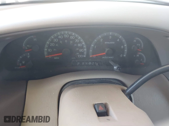 1999 Ford Expedition XLT with VIN 1FMRU17L1XLA49732, listed as a IAAI auction lot 42534373 with Not provided miles and . Bid and sale history available at DreamBid. Image 7.