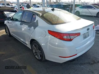 2013 Kia Optima SX with VIN 5XXGR4A62DG175031, listed as a IAAI auction lot 41835113 with 186,084 mi miles. Bid and sale history available at carsss.com. Image 3.