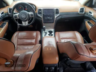 2013 Jeep Grand Cherokee Overland with VIN 1C4RJFCTXDC555233, listed as a Copart auction lot 44535045 with 104,721 mi miles and Clean Title. Bid and sale history available at carsss.com. Image 8.