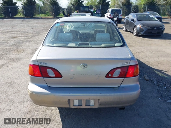1998 Toyota Corolla VE z VIN 2T1BR18E9WC045442, wystawiony jako IAAI lot #42104201 z przebiegiem 243 256 mil mil oraz . Historia ofert i sprzedaży dostępna na DreamBid. Obrazek 16.