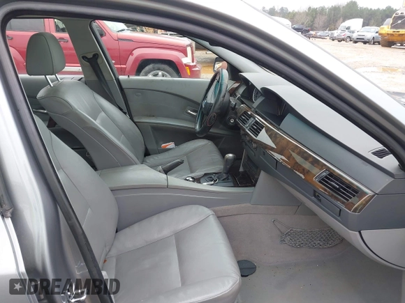 2005 BMW 5 Series 530i with VIN WBANA73585CR59264, listed as a IAAI auction lot 41567613 with Not Provided miles and . Bid and sale history available at carsss.com. Image 5.