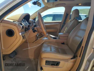2004 Porsche Cayenne S z VIN WP1AB29P94LA75826, wystawiony jako Copart lot #57920545 z przebiegiem 193 245 mil mil oraz Szkody całkowita. Historia ofert i sprzedaży dostępna na DreamBid. Obrazek 7.