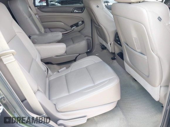 2016 GMC Yukon SLT with VIN 1GKS2BKC2GR277460, listed as a IAAI auction lot 42027026 with 111,191 mi miles. Bid and sale history available at carsss.com. Image 8.