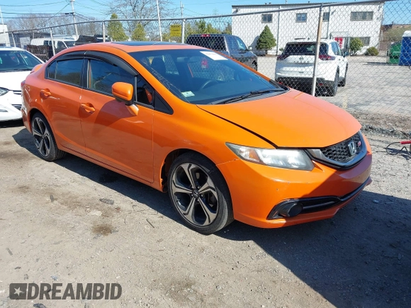 2015 Honda Civic Sedan Si with VIN 2HGFB6E53FH701374, listed as a IAAI auction lot 42051001 with 121,037 mi miles. Bid and sale history available at carsss.com. Image 1.