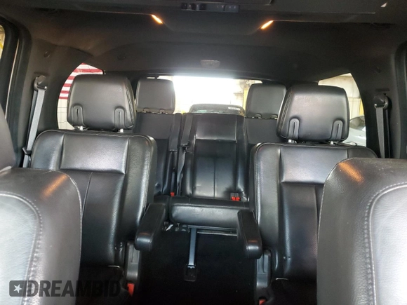 2010 Ford Expedition Limited z VIN 1FMJU2A50AEB71006, wystawiony jako Copart lot #59750275 z przebiegiem 225 600 mil mil oraz Czysty tytuł • Clean title. Historia ofert i sprzedaży dostępna na DreamBid. Obrazek 10.