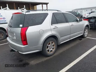 2008 Cadillac SRX AWD with VIN 1GYEE437080150364, listed as a IAAI auction lot 41878919 with 224,157 mi miles. Bid and sale history available at carsss.com. Image 4.