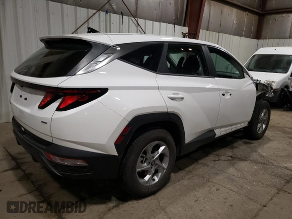 2024 Hyundai Tucson SE with VIN 5NMJACDE6RH431352, listed as a Copart auction lot 87095674 with 4,305 mi miles and Salvage Title. Bid and sale history available at carsss.com. Image 3.