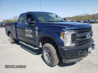 2018 Ford F-250 XL with VIN 1FD7X2B60JEB23062, listed as a Copart auction lot 43446402 with Not provided miles and Salvage title. Bid and sale history available at DreamBid. Image 1.