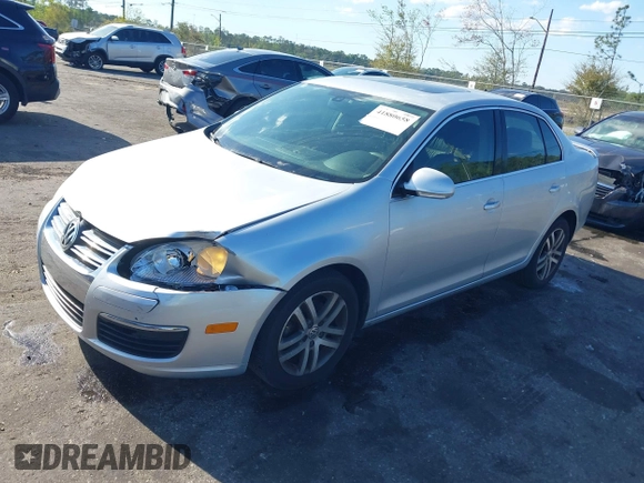 2005 Volkswagen Jetta 2.5L с VIN 3VWDF71K65M608938, выставлен на аукционе IAAI как лот 41880658 с пробегом 108 701 миль миль и . История ставок и продаж доступна на DreamBid. Изображение 17.