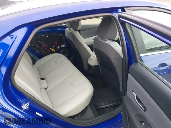 2024 Hyundai Elantra Limited with VIN KMHLP4DG9RU693398, listed as a IAAI auction lot 42081534 with 4,997 mi miles and . Bid and sale history available at carsss.com. Image 8.